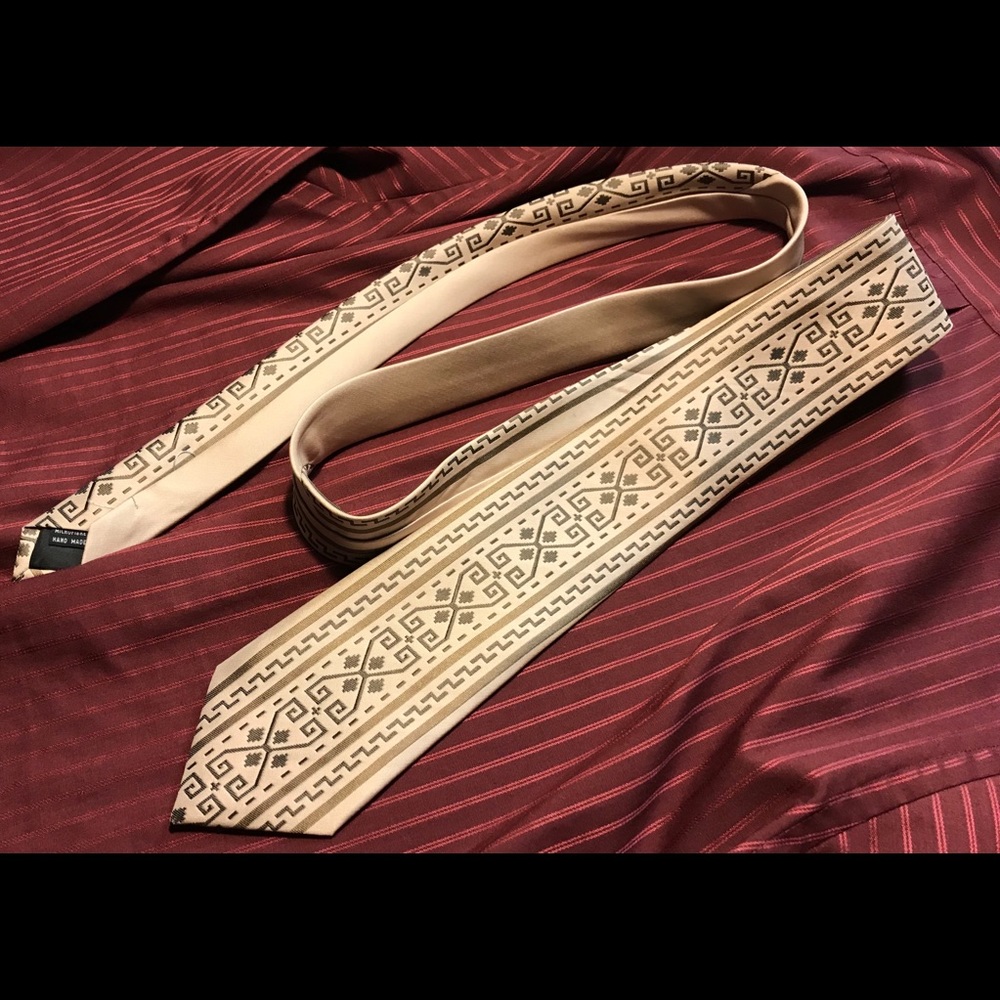 The Dude Abides Necktie: Lebowski sweater pattern